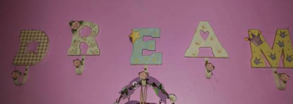 Dream wall hooks 1