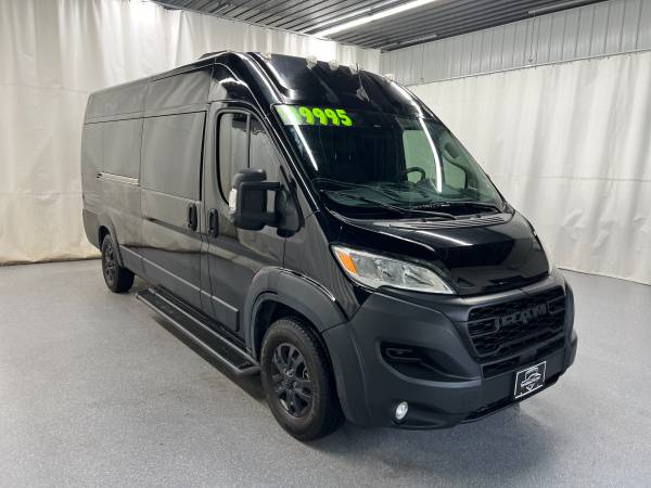 2023 RAM ProMaster 3500 Luxury - Photo 3