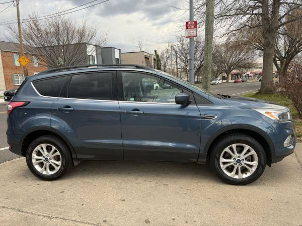2018 Ford Escape - $13,450 (Washington dc)63618565355009122