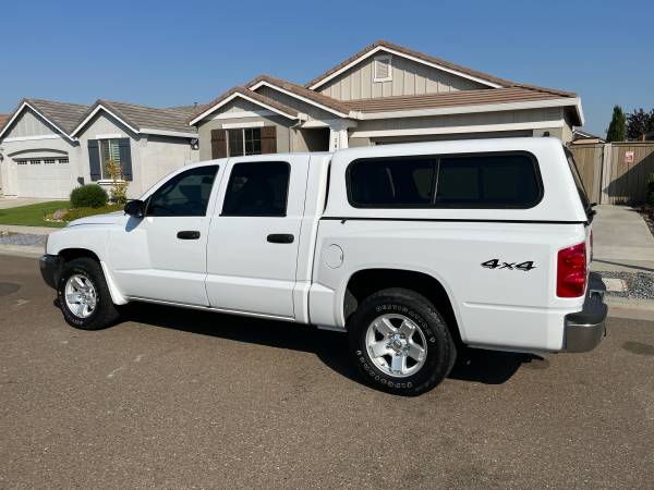 2006 Dodge Dakota SLT 4WD Quad Cab - $6,808 (Dublin)63617123796867122