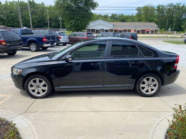 2006 VOLVO S-40 maneja excelente desde Virginia, ¡no está oxidado! - $3.250 (Ravenna)63435923219843122