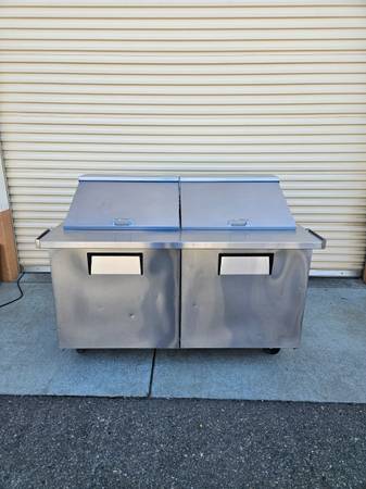 Commercial Refrigerated Prep Table 1