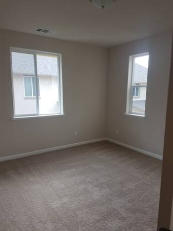 $1,900 / 2br - 1600ft2 - Beautiful Home for Rent (Hollister)64009499640065123