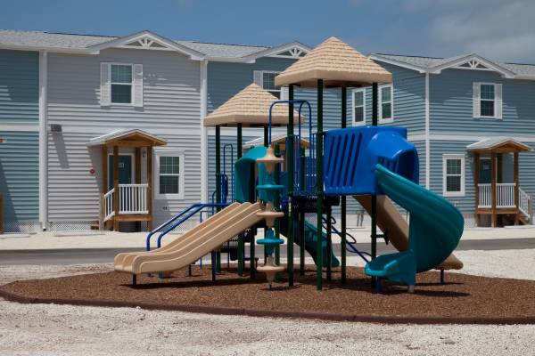 $2,550 / 2br - 1102ft2 - RECEIVE 6 WEEKS RENT FREE! (Key Largo)63923416805507123