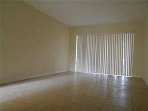 $2,100 / 2br - UPDATED... 2 BED, 2 BATH.. ( LIKE 2 MASTER BEDROOMS)  COMMUNITY POOL (SUNRISE)63983673950594122