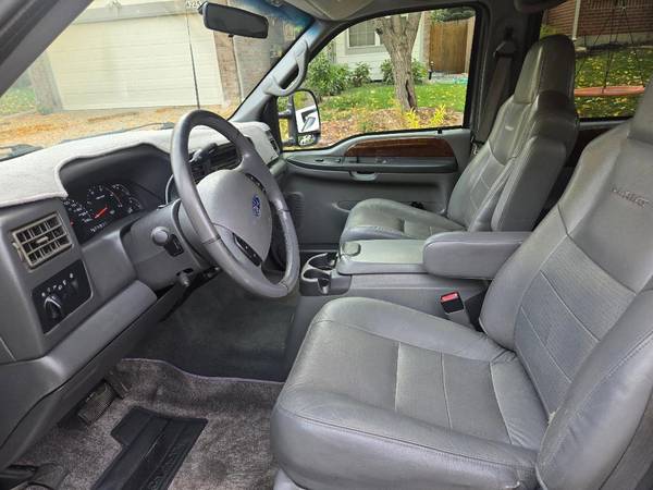 2002 F250 7.3 Lariat 1