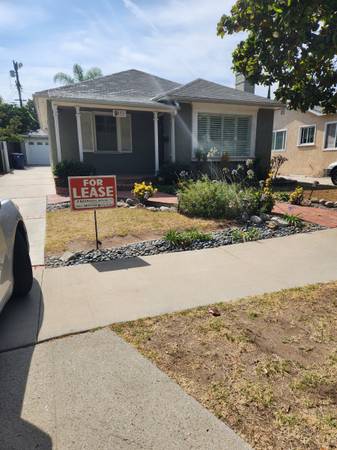 $5,200 / 3br - 1100ft2 - 3Bd/1Ba Updated House=Walk to LMU (Westchester)63863785964801120