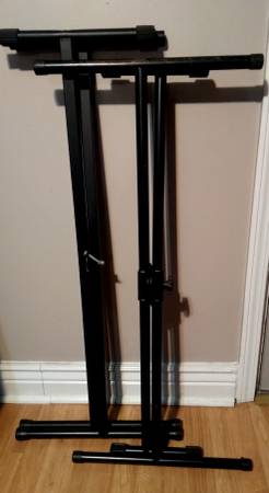 Keyboard stands 1