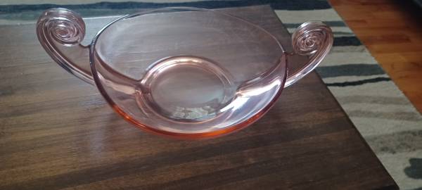Depression Glass Fruit Bowl - $40 (Flushing)62942255097857123