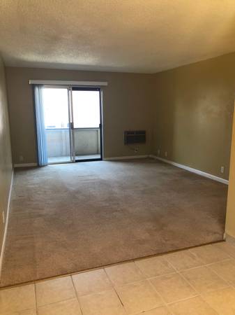 $1,600 / 1br - Top Floor 1 BD/1BA - walk to Todos Santos Plaza & Bart (concord / pleasant hill / martinez)63657929653761122
