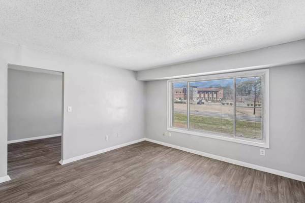 $1,255 / 2br - 800ft2 - Comunidad amigable con mascotas en Garner. 2 habitaciones / 1 baño. ¡Llame para una visita! (Garner)63685979883905120