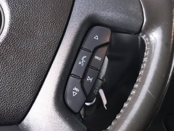 2020 Chevrolet Express - Photo 13