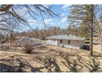 $2,900 / 4br - 2100ft2 - Totally Renovated 4 Br 2 Ba Rambler in Prime West Bloomington (West Bloomington)64003959842946120