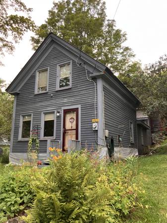 $1.900 / 2 dormitorios - 1276 pies² - Encantadora casa y estudio en granero (Windham, VT)633134610073631225