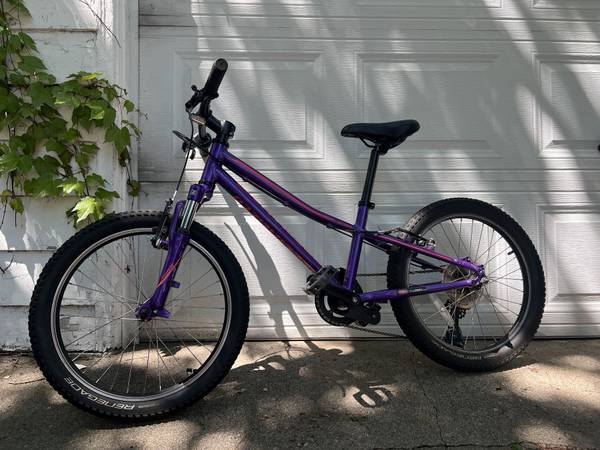 2020 Kids Specialized Riprock Bicycle with 20-inch wheels. 1