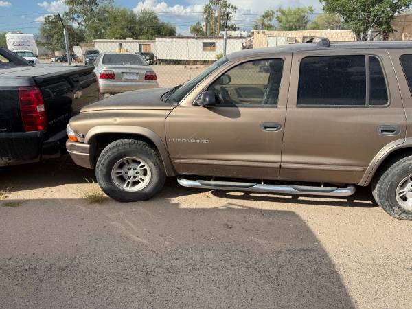 2000 Dodge Durango SLT 1