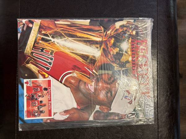 Michael Jordan Beckett Magazine 1
