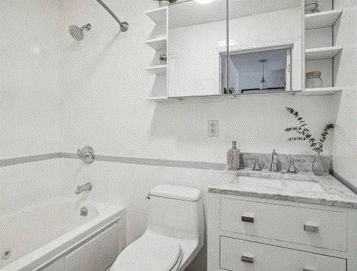 $599 available!!~~~available Updated kitchen and bath, large SUBLATE!!!! (Atlanta, GA)63736258598915120