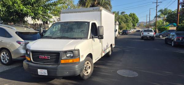2012 GMC Savanna 10 ft - Main Photo
