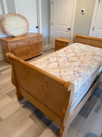 Solid wood twin bedroom set 1