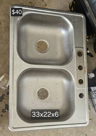 Kitchen sink 1
