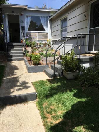 $4,300 / 2br - 2 Bedroom/1 Bath Beach Home for Rent (Encinitas)63865931173507124