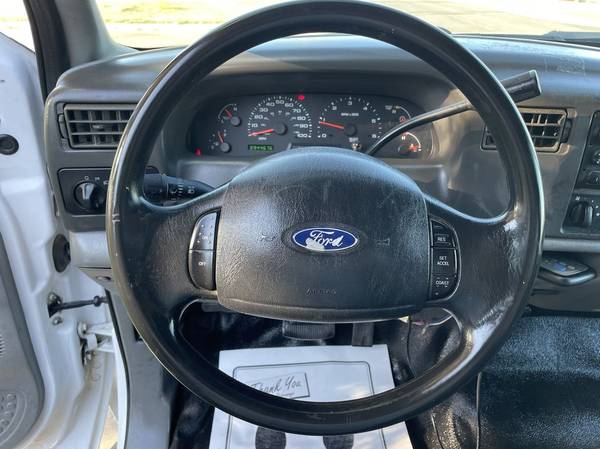2003 Ford F-450 - Photo 12