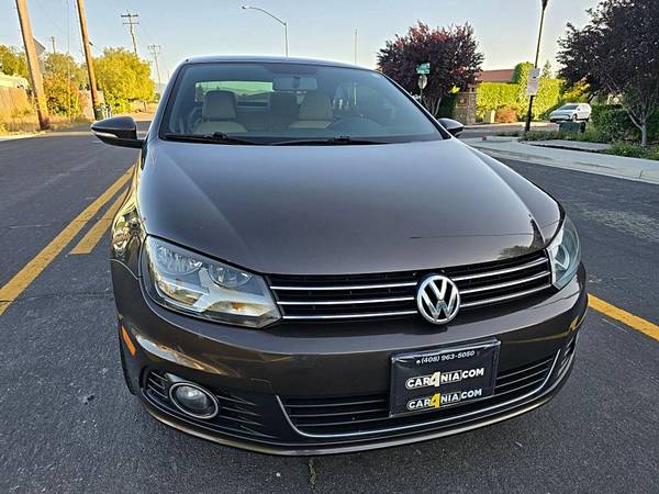 2012 Volkswagen Eos Komfort Hard Top Convertible 2D - $8991,00 (burlingame)63477537769219123