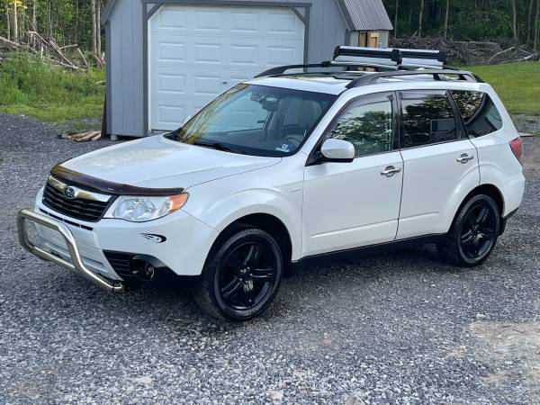 ADVENTURE SUBARU FORESTER, 4X4, NO RUST !!!! 1