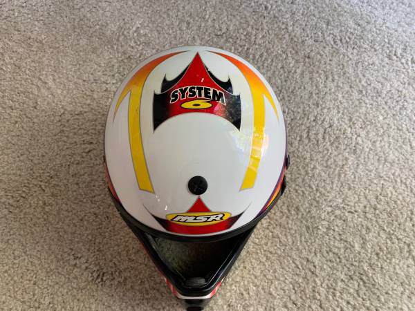 CASCO DE MOTOCROSS MSR SYSTEM 6 PARA JÓVENES, TALLA GRANDE (L) - $25 (los gatos)63471413102851124