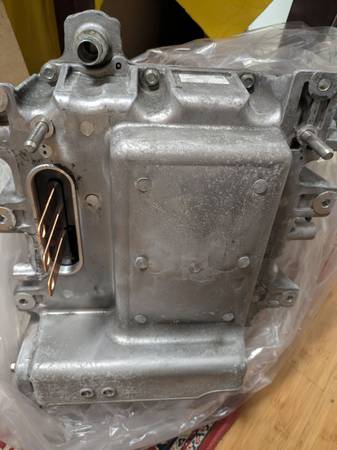 2015 Nissan Leaf powerhead inverter 1
