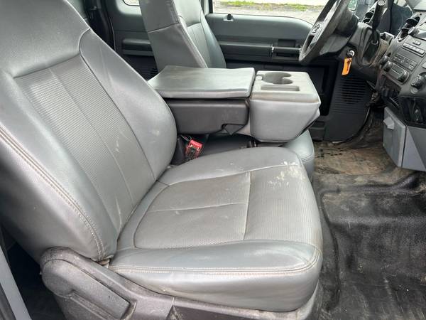 2014 Ford F-250 4X2 EXCAB 6.2 AUTO 8FT UTILITY BED - $7,990 (CYNTHIANA KY)63625001370755124