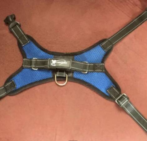 REFLECTIVE ADJUSTABLE DOG HARNESS 1