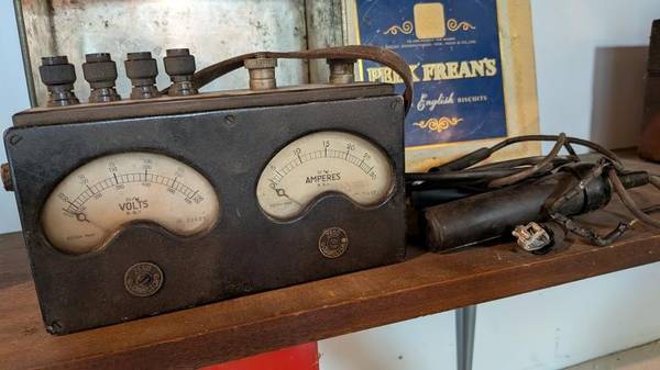 Vintage Test Meter 1