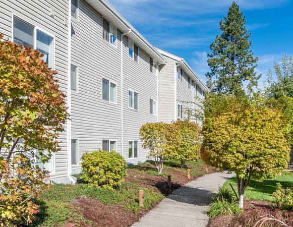 $1,649 / 2br - Aloha 2B Newly Updated - WD Included, Right by Max Light Rail & More (Beaverton / Aloha)63842022556289123