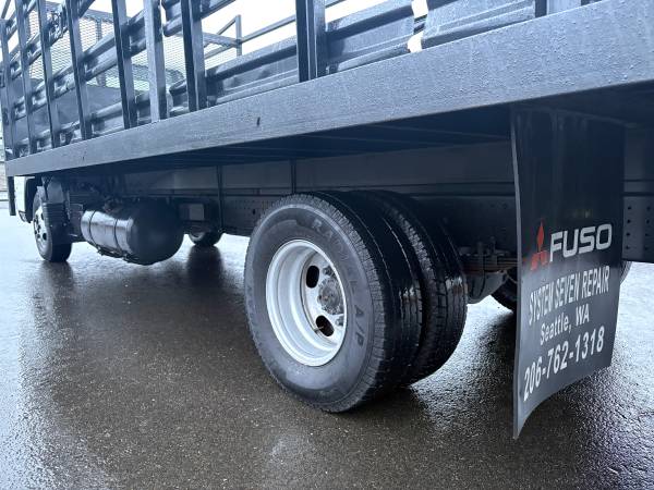 2017 Mitsubishi FUSO FE130 - Photo 10