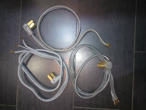 220 Volt 3 Prong Power Cords 1