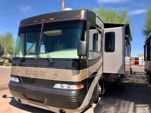 2004 escape 40 foot double slide 38,000 miles 350 Cummings Diesel 1