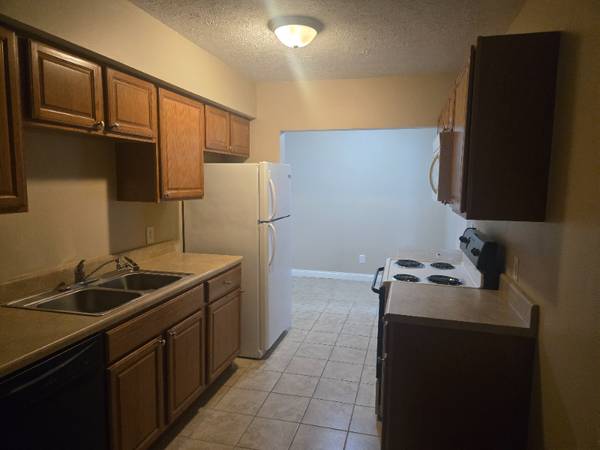 $900.00 Near Ballad Hospital63783075441923124
