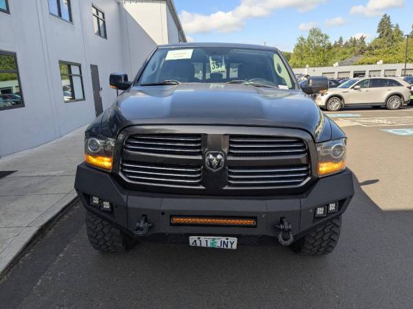2014 RAM Sport Crew Cab - Photo 9