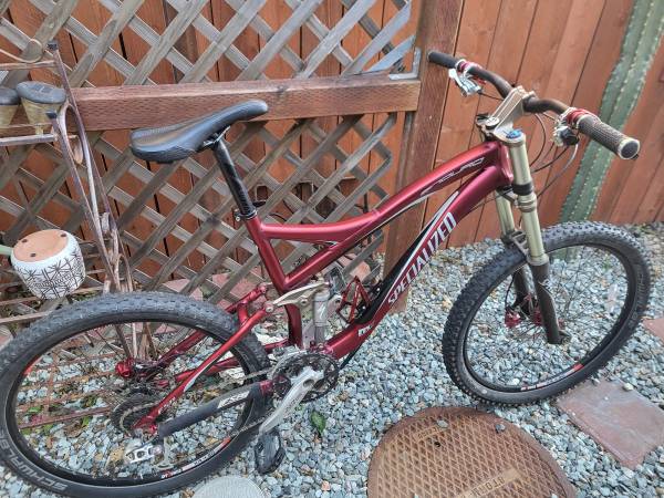 Full suspension mountain bike 1