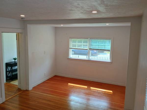 $2,500 / 2br - 2 dormitorios 1 baño (Quincy (Quincy point))63655181391489123