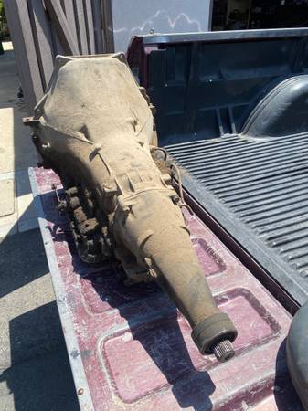 FORD THUNDERBIRD TRANSMISSION FROM A 429 AND OTHER PARTS 1
