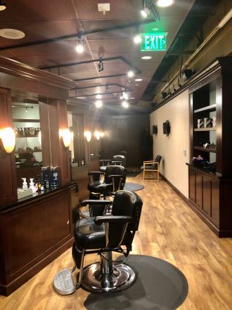 Hiring Barber/Stylist Needed in DTLA 1