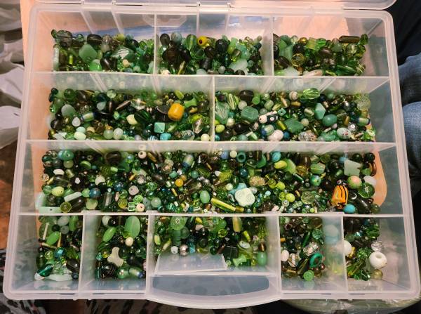 Glass crystal beads 1