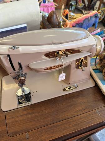 Singer sewing machine 1