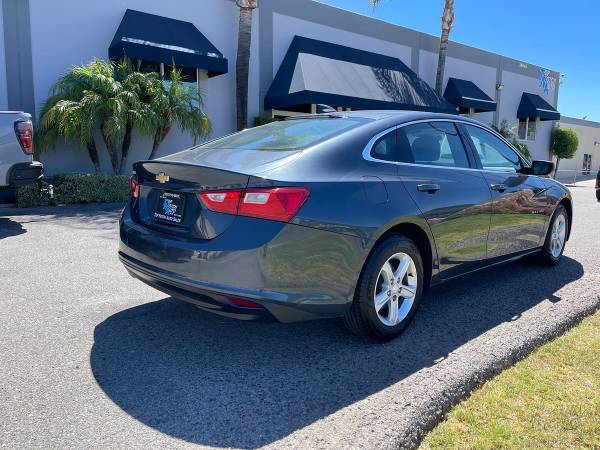 2020 Chevy Chevrolet Malibu LS sedan Shadow Gray Metallic - $11,487 (28046 Del Rio Rd Ste Abr)63440645754883124