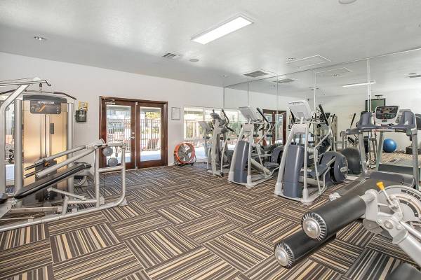 2/bd 2/ba, Recycling Center, Microwave + Dishwasher Included 1