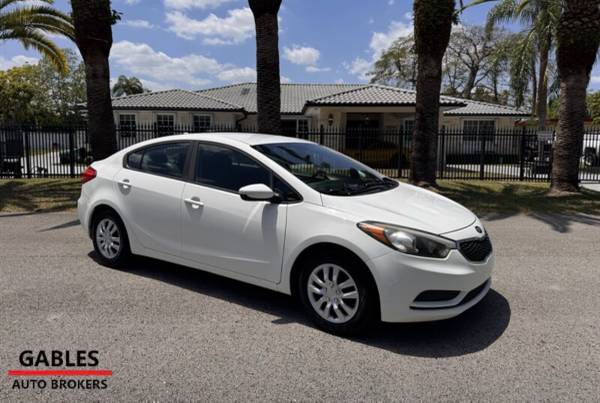 2016 Kia forte LX sport loaded best deal - $5,900 (Miami)63479947585409123