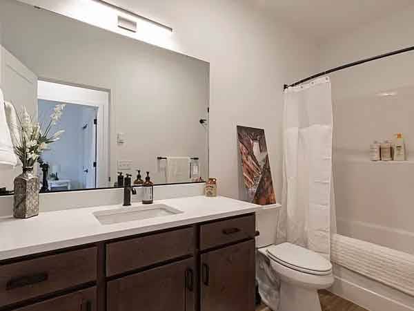 $750 / 2br - 900ft2 - 🖤Spacious remodeled single-level home👍 (Missoula, MT)63656959370371120